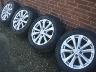 Autobanden 17’’inch Originele Nissan Qashqai Velgen 5x114.3