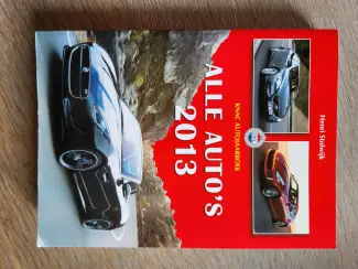 Te koop 30 jaargangen van KNAC autojaarboek van Henri Stolwijk